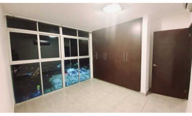 ALQUILO APARTAMENTO EN VILLA DE LAS FUENTES 112 M2