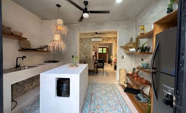 Casa Remodelada en venta Centro de Mérida