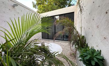 Casa Remodelada en venta Centro de Mérida