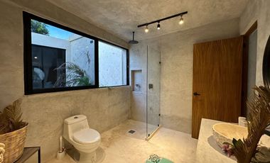 Casa Remodelada en venta Centro de Mérida