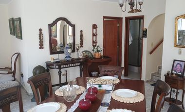 casa en venta en la mesa. Cod V12463