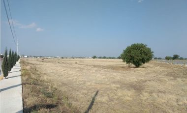 TERRENO INDUSTRIAL FACILIDADES