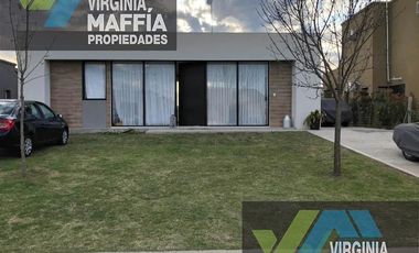 Casa - San Eduardo