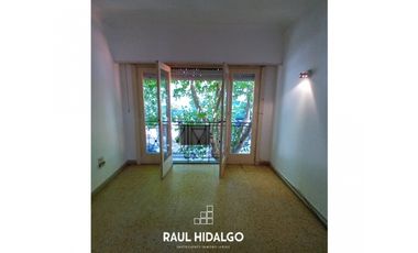 DEPARTAMENTO DE 3 AMBIENTES CON BALCÓN A LA CALLE EN MIRAMAR