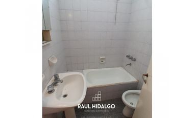 DEPARTAMENTO DE 3 AMBIENTES CON BALCÓN A LA CALLE EN MIRAMAR