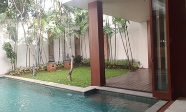 Dijual/Disewakan Tropical House in Cipete area