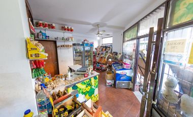 EN VENTA-LOCAL COMERCIAL- BARRIO PICHINCHA