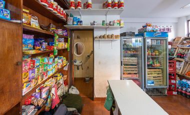 EN VENTA-LOCAL COMERCIAL- BARRIO PICHINCHA