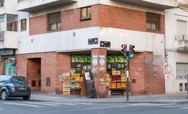 EN VENTA-LOCAL COMERCIAL- BARRIO PICHINCHA