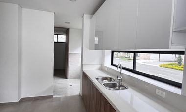 casa condominio en venta en alfaguara. Cod V4821