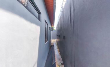 Rumah LT 189 Hadap Selatan 10 Menit ke AEON Mall Tanjung Barat J-46532