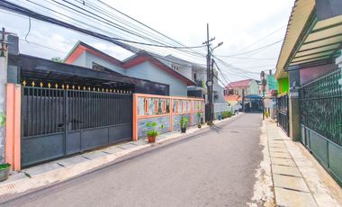 Rumah LT 189 Hadap Selatan 10 Menit ke AEON Mall Tanjung Barat J-46532