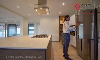 Casa de Lujo en Venta en Ayamonte Zona Bajío