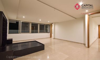 Casa de Lujo en Venta en Ayamonte Zona Bajío