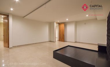 Casa de Lujo en Venta en Ayamonte Zona Bajío