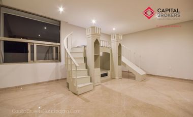 Casa de Lujo en Venta en Ayamonte Zona Bajío