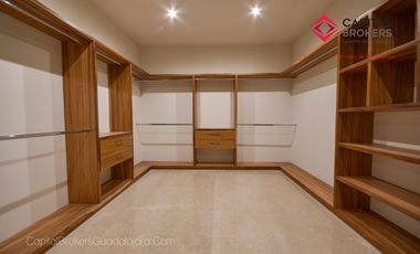 Casa de Lujo en Venta en Ayamonte Zona Bajío