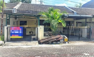 Rumah disewakan di Jawa Timur, Surabaya