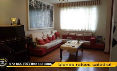 Casa de venta en Av. Los Cerezos – código:15746