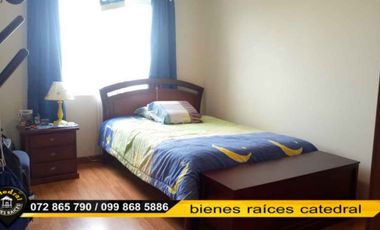 Casa de venta en Av. Los Cerezos – código:15746