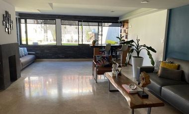 Casa en venta en Lomas de las Palmas