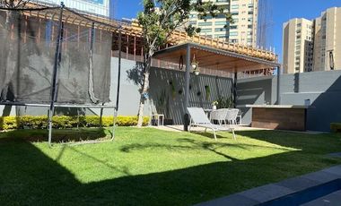 Casa en venta en Lomas de las Palmas