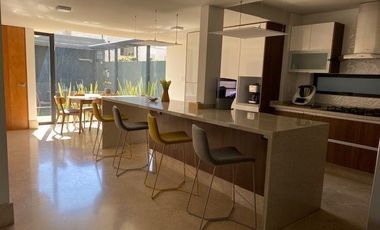 Casa en venta en Lomas de las Palmas