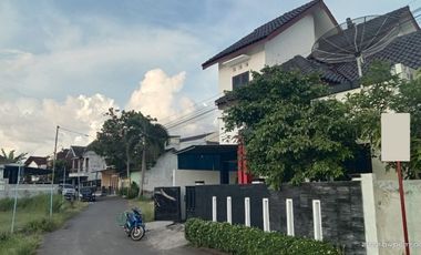 DIJUAL CEPAT BU RUMAH 2 LANTAI DI GODEAN KM 8