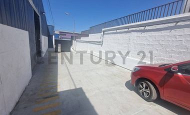 Se arrienda Galpón sector Comercial- Industrial