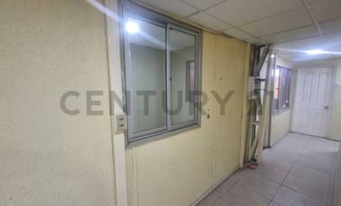 Se arrienda Galpón sector Comercial- Industrial