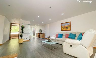 casa en venta en el tesoro. Cod V775430