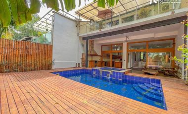 casa en venta en el tesoro. Cod V775430