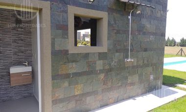 Canning  Casa Venta El Rebenque  Canning