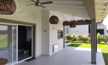 Canning  Casa Venta El Rebenque  Canning