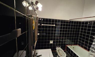 Casa para 2 Familias en venta en Villa Dominico