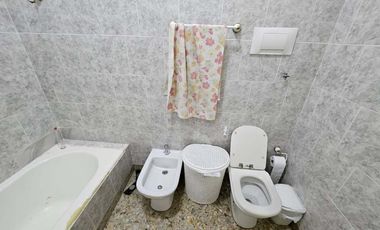 Casa para 2 Familias en venta en Villa Dominico