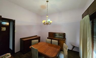 Casa para 2 Familias en venta en Villa Dominico