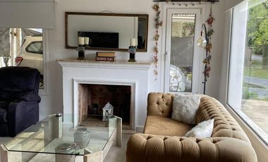 Casa en Los Sauces, Pilar