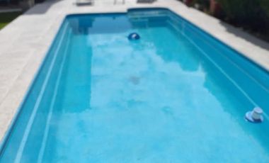 Casa en Los Sauces, Pilar