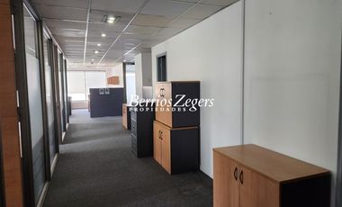Oficina en Arriendo en VITACURA / LUIS PASTEUR