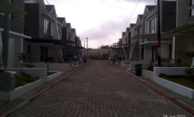 RUMAH CIMAHI READY STOCK DI PINGGIR JALAN CIHANJUANG