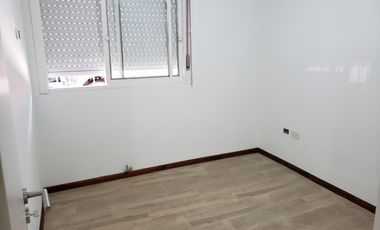 PH 4 Amb. al Frente c/Terraza - RETASADO -
