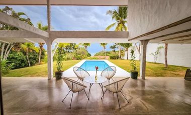 Se vende casa en PH El Cortijo, Costa Esmeralda, San Carlos