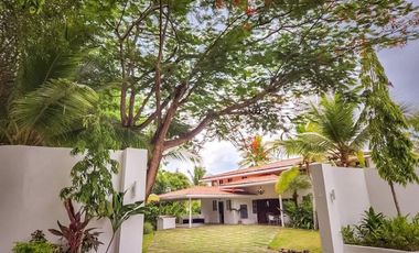 Se vende casa en PH El Cortijo, Costa Esmeralda, San Carlos