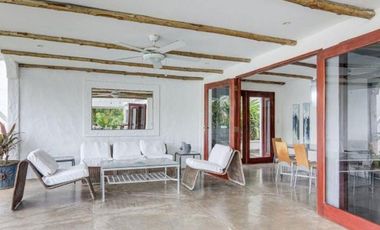 Se vende casa en PH El Cortijo, Costa Esmeralda, San Carlos