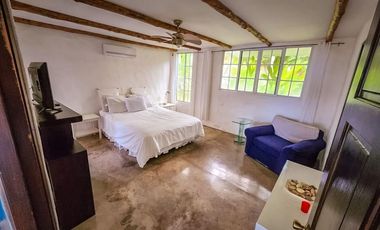 Se vende casa en PH El Cortijo, Costa Esmeralda, San Carlos