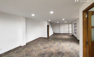 casa en arriendo en loma del escobero. Cod A776696