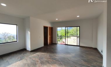 casa en arriendo en loma del escobero. Cod A776696