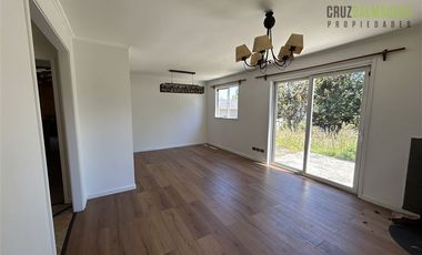 Casa en Venta en Condominio Miradores de Panitao