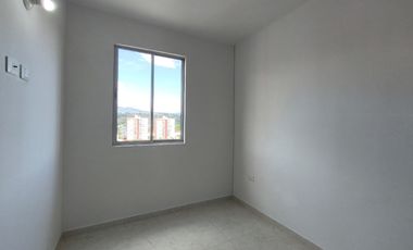 apartamento en arriendo en prados del este. Cod A30201